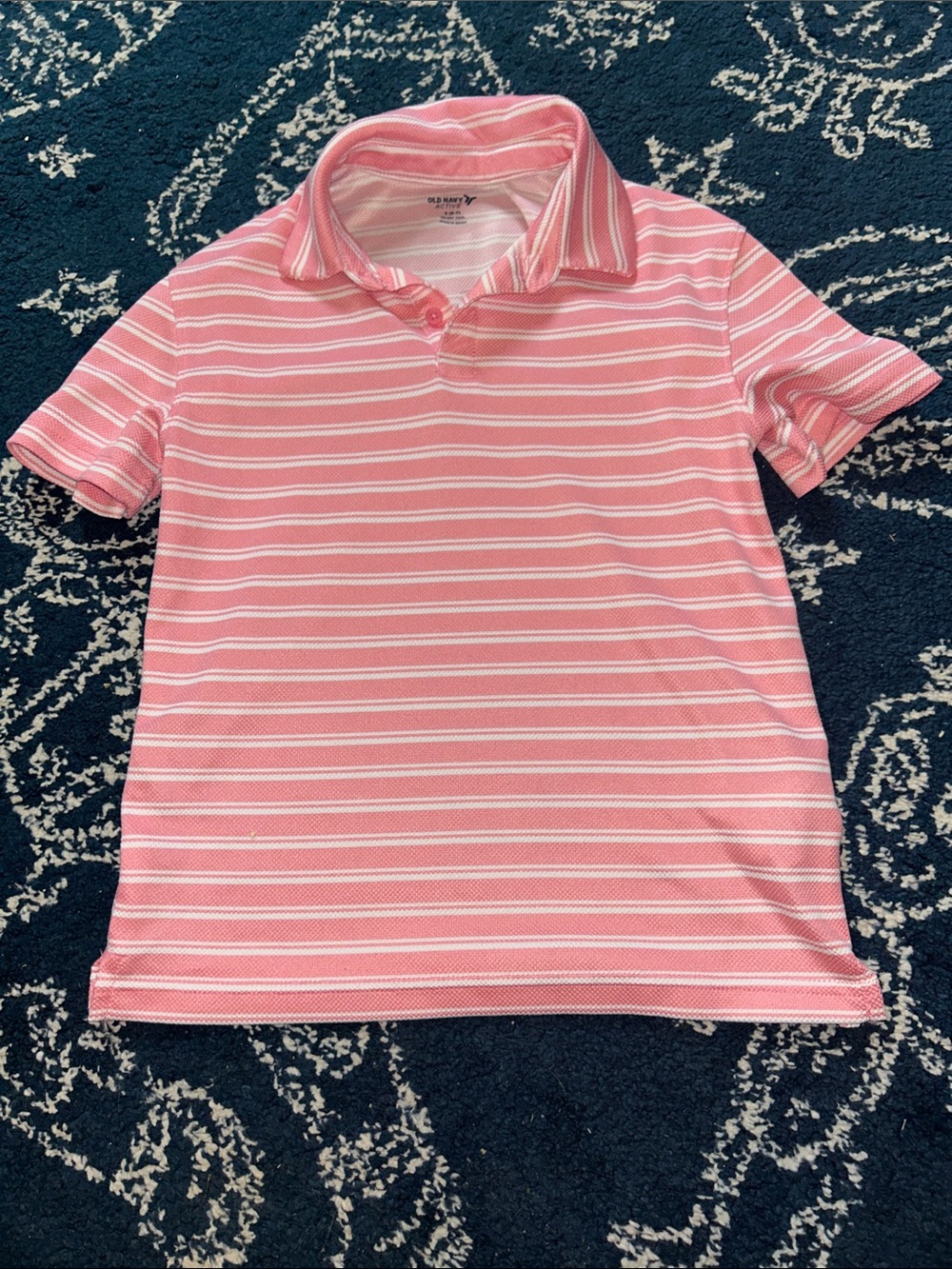 Old Navy boys active polo. Size small.